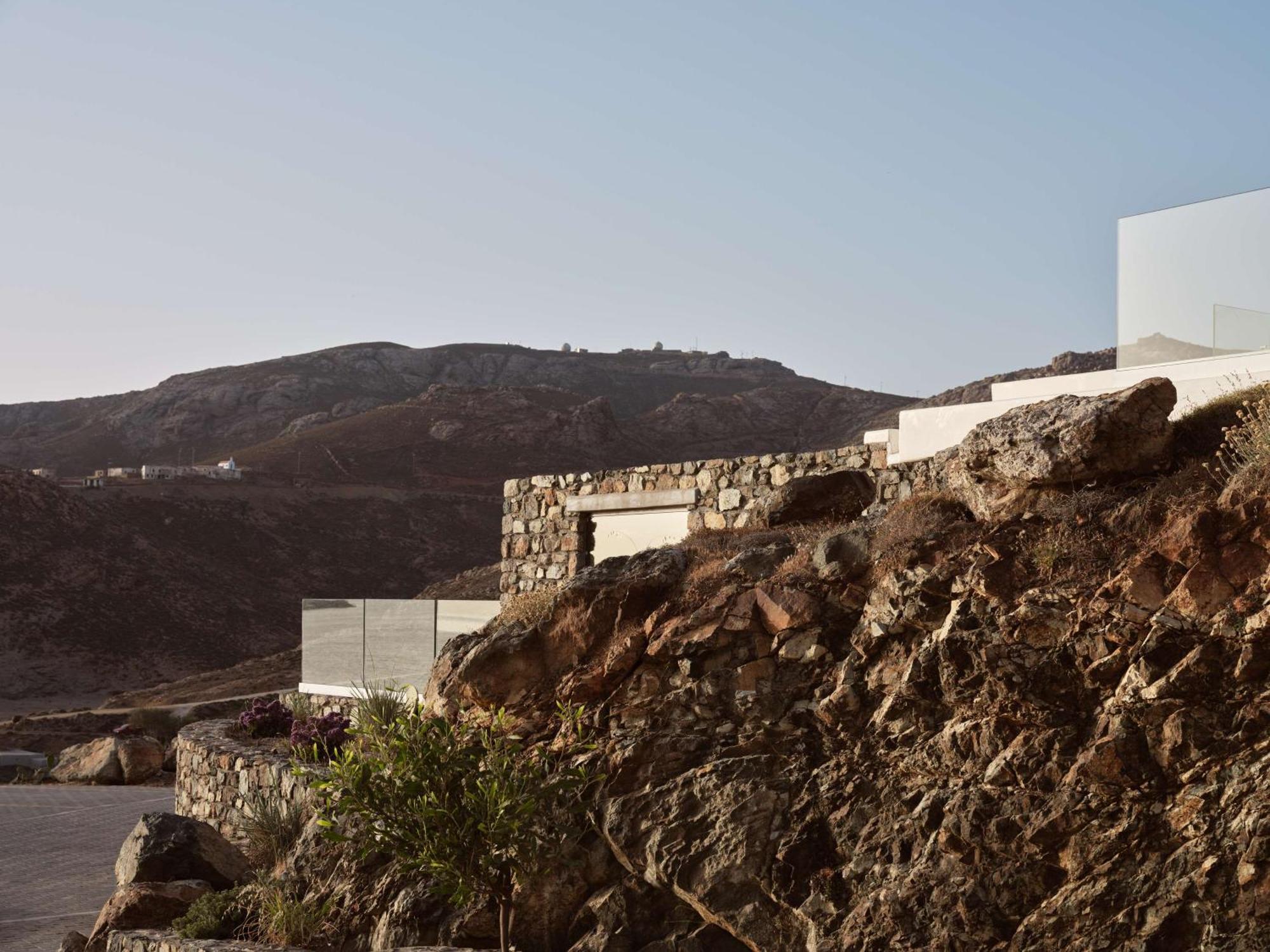 Semeli Coast Mykonos Curio Collection By Hilton Hotel Merchia Beach Exterior photo