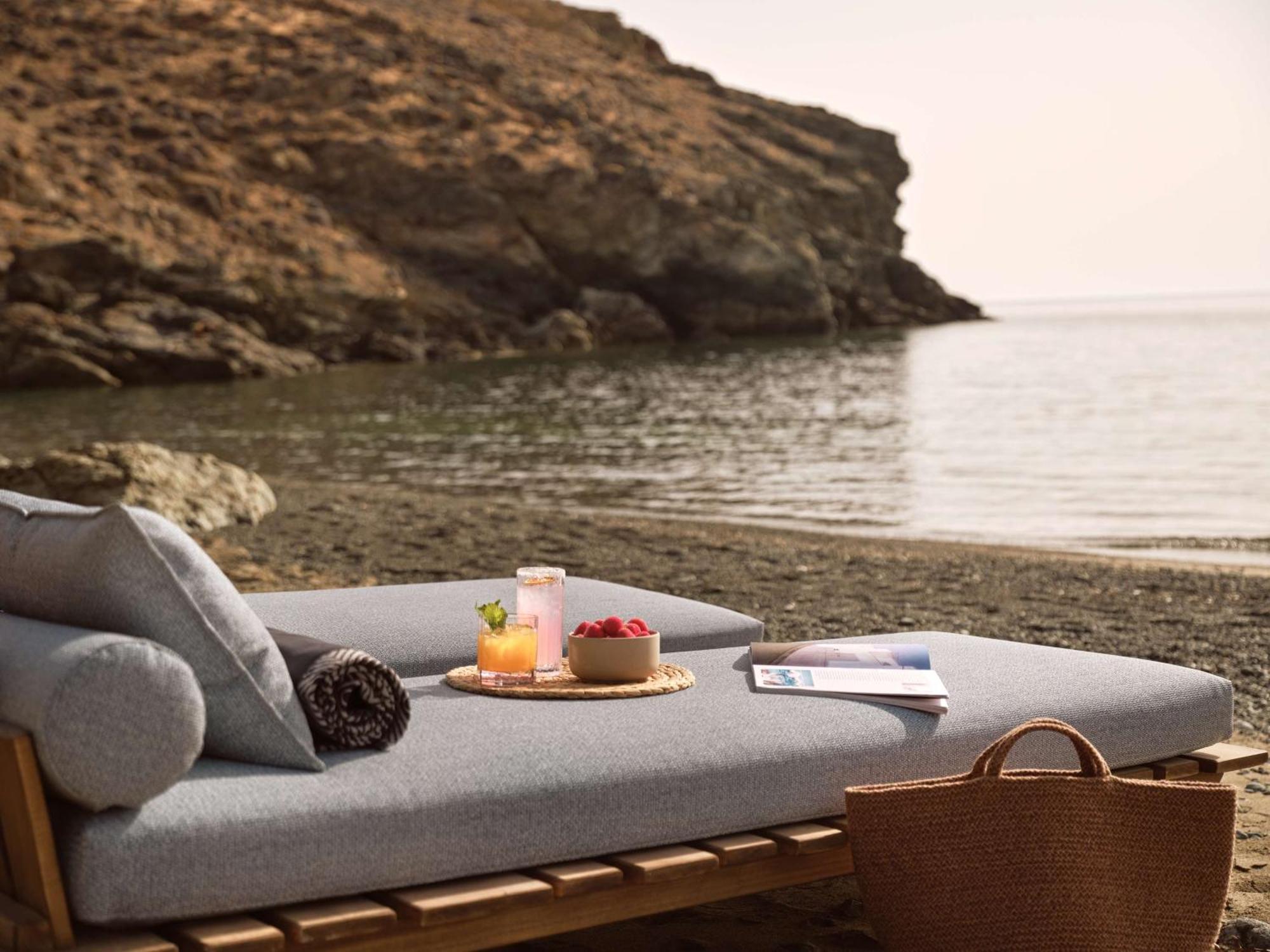 Semeli Coast Mykonos Curio Collection By Hilton Hotel Merchia Beach Exterior photo