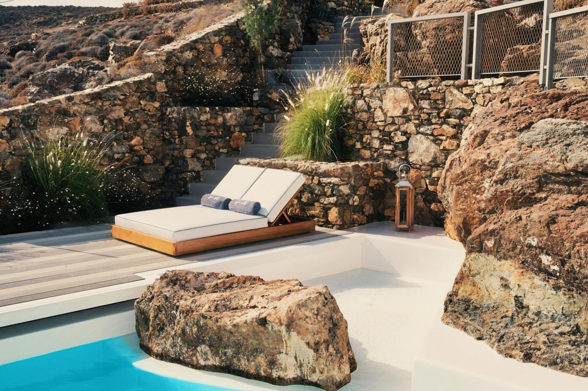 Semeli Coast Mykonos Curio Collection By Hilton Hotel Merchia Beach Exterior photo